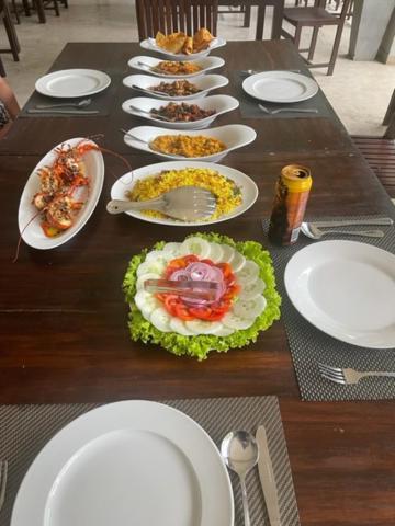 Serein Beach Hotel Tangalle Eksteriør bilde