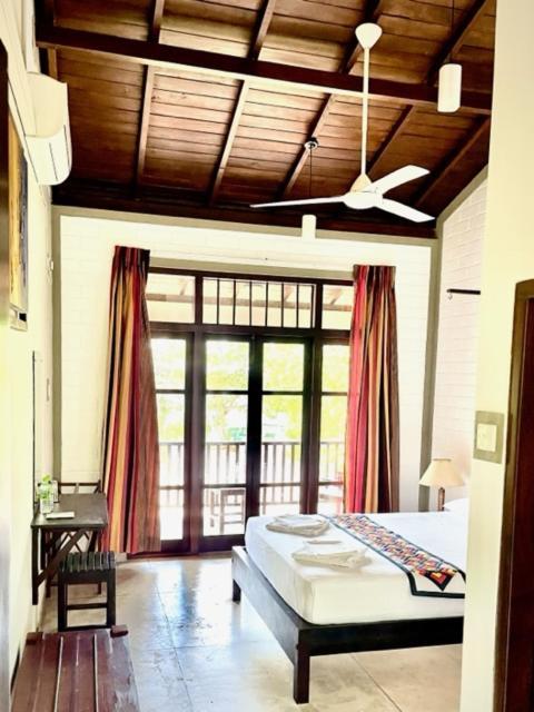 Serein Beach Hotel Tangalle Eksteriør bilde